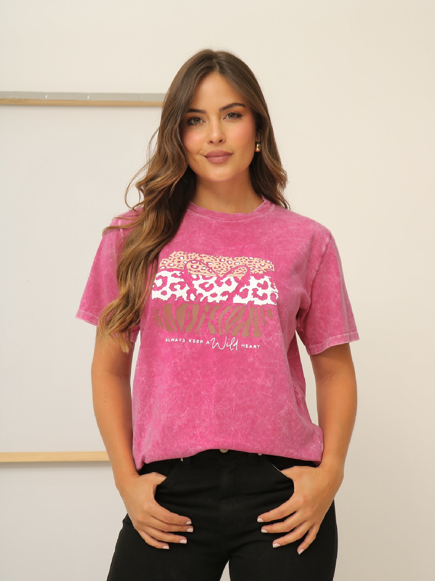 Camiseta Básica Acid Wash Estampada