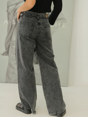 Jean Bota Ancha Costura Diagonal