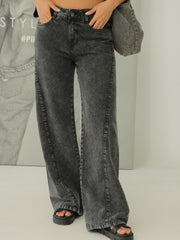 Jean Bota Ancha Costura Diagonal