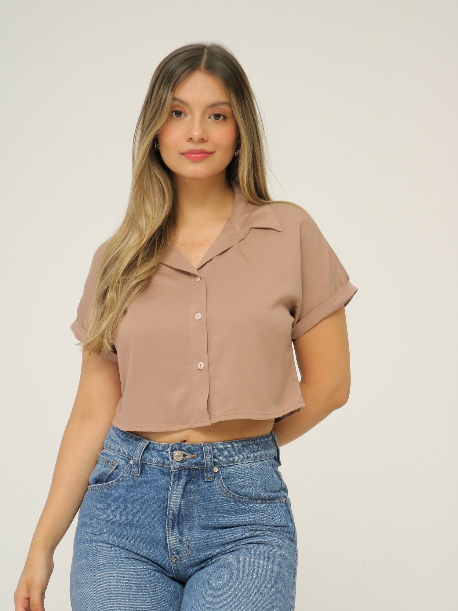 Camisa Corta Manga Doblada